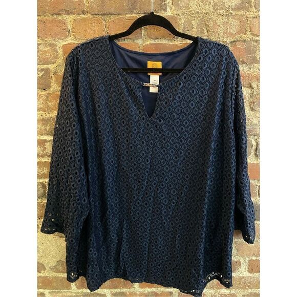 Ruby Rd. Woman Plus Size 3X Dark Blue Eyelet Shell Sown in Tank Blouse 3/4 Sleev - Picture 1 of 8